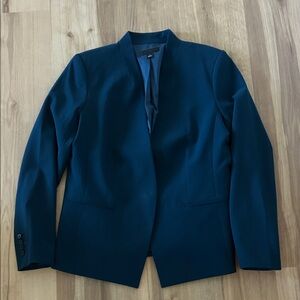 Ann Taylor hidden button Blazer size 10